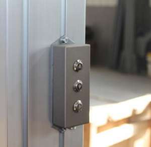 試驗(yàn)機附件-有線(xiàn)手控(kòng)盒